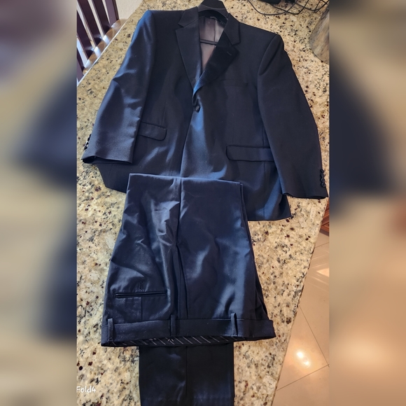 Stafford Formal Wear Blazer & Pants - Picture 6 of 9